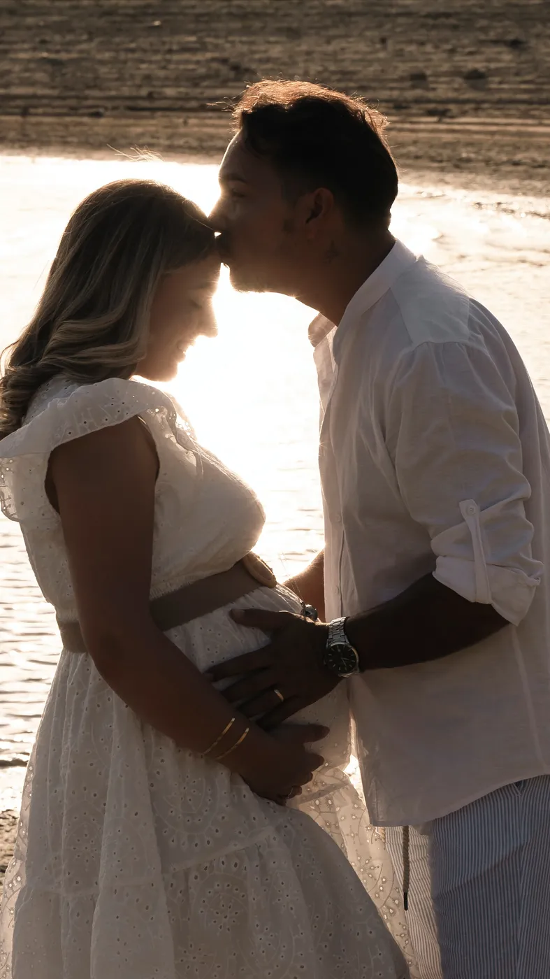 Maternity — Simona Scavo